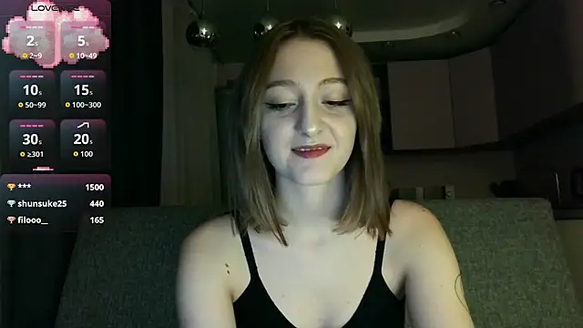 Snapshot of white_liillyy chatting on 11/04/25, 10:09 white liillyy online show from 11/04/25, 10:09