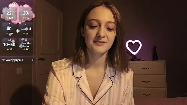 Snapshot of white_liillyy chatting on 11/10/25, 09:36 white liillyy online show from 11/10/25, 09:36