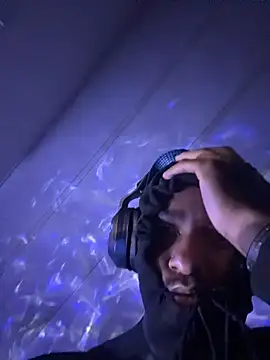 tyrek5051 online show from 11/13/25, 07:29