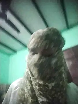 Sexey-Puja online show from 10/19/25, 02:34