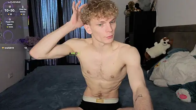 adam chris online show from 10/19/25, 09:10