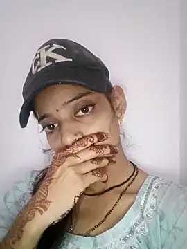 Snapshot of Sexey-Komal chatting on 10/13/25, 04:12 Sexey-Komal online show from 10/13/25, 04:12