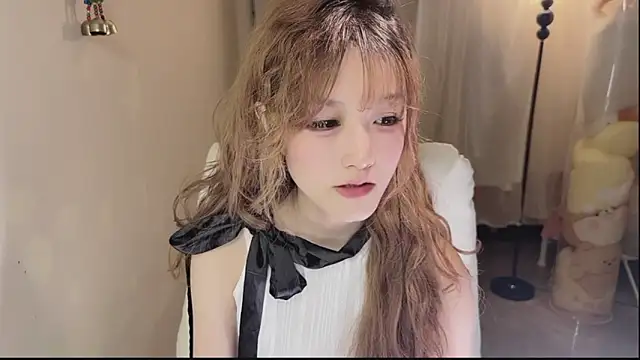 FuFu-puff online show from 11/02/25, 01:13