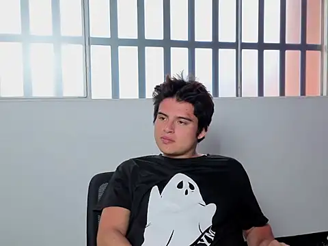 invincible200 online show from 10/30/25, 01:56