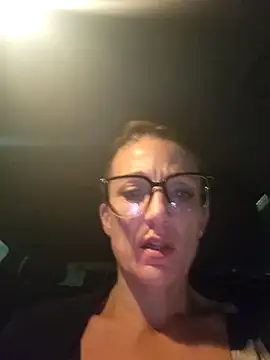 Snapshot of SexySunnyBlazen chatting on 10/14/25, 08:59 SexySunnyBlazen online show from 10/14/25, 08:59