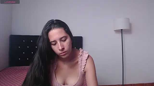 lilacream online show from 10/15/25, 03:34