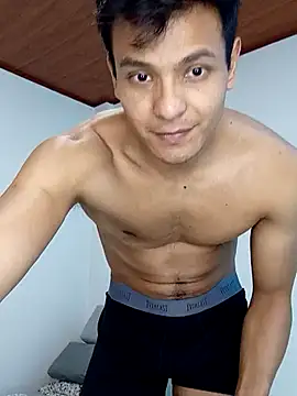 Valois2025 online show from 09/28/25, 03:28