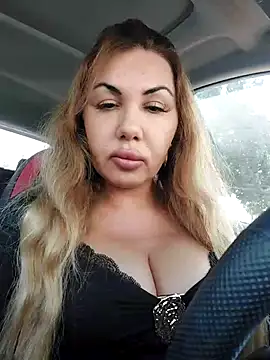 Snapshot of Alisasex@xh chatting on 10/21/25, 09:32 Alisasexxh online show from 10/21/25, 09:32