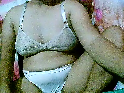 hotmom pinay online show from 10/20/25, 04:29