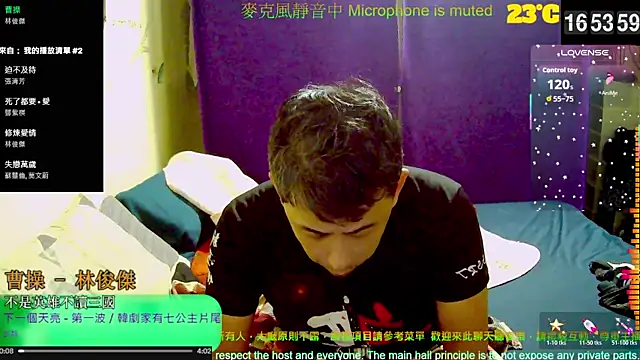 tw239398 online show from 10/25/25, 08:55