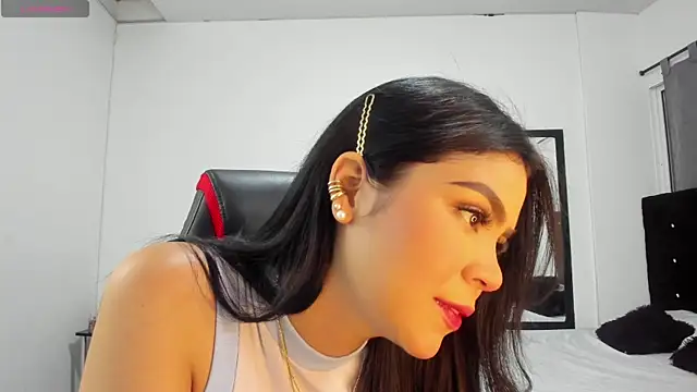 NicoleFletcher online show from 11/08/25, 09:13