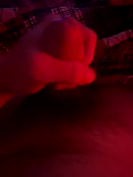 Snapshot of i_love_2cum chatting on 10/25/25, 09:53 i love 2cum online show from 10/25/25, 09:53