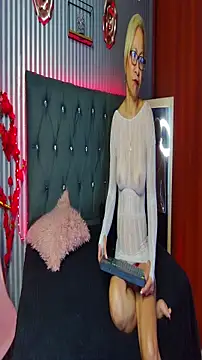 geminis milf online show from 10/09/25, 06:50