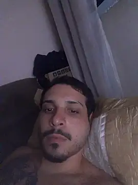 Snapshot of branquintatto chatting on 10/21/25, 06:58 branquintatto online show from 10/21/25, 06:58