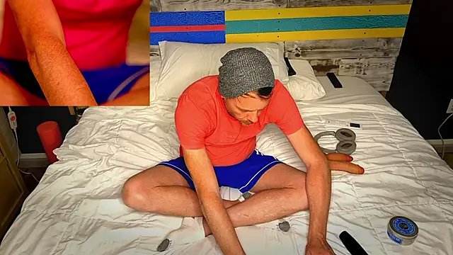 Snapshot of lukas_24 chatting on 09/18/25, 12:23 lukas 24 online show from 09/18/25, 12:23