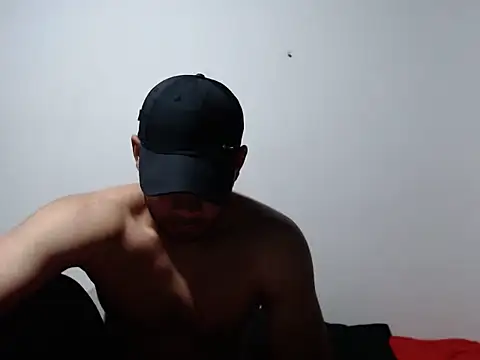 lukas angelo online show from 10/22/25, 04:02