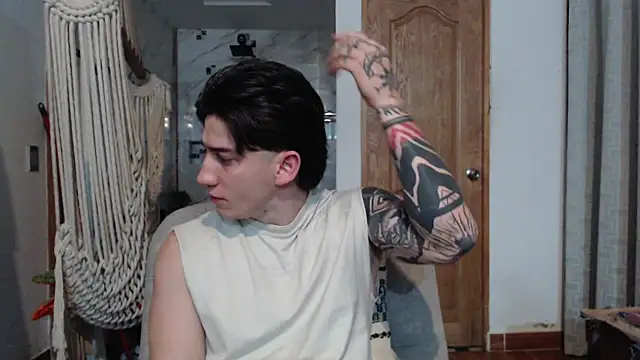 AteneoJr online show from 10/31/25, 04:57