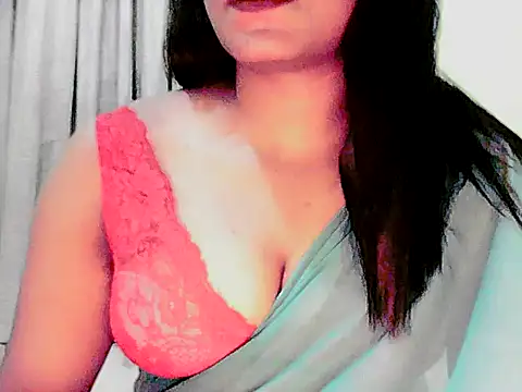 Snapshot of Dristy_Pari chatting on 10/10/25, 04:28 Dristy Pari online show from 10/10/25, 04:28