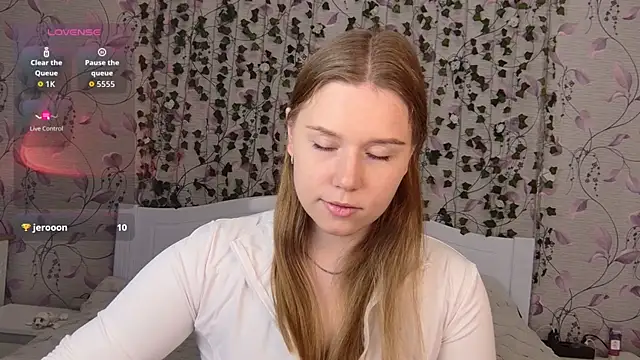  influensii  online show from 10/25/25, 07:27