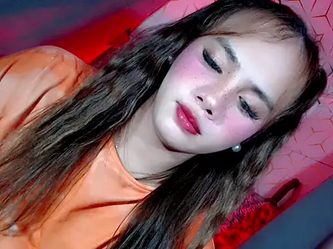 Snapshot of Sugarfucker20 chatting on 09/21/25, 02:29 Sugarfucker20 online show from 09/21/25, 02:29