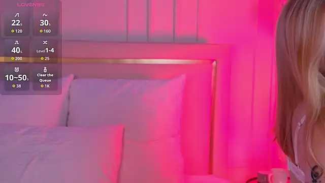 VelvetHell online show from 10/05/25, 03:38