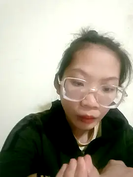 Snapshot of Joywhar chatting on 11/14/25, 06:28 Joywhar online show from 11/14/25, 06:28