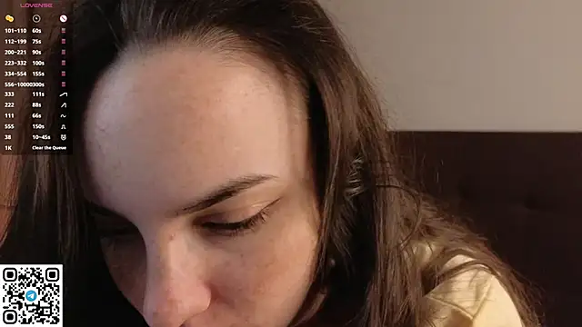 VanessaGrome online show from 09/17/25, 07:26