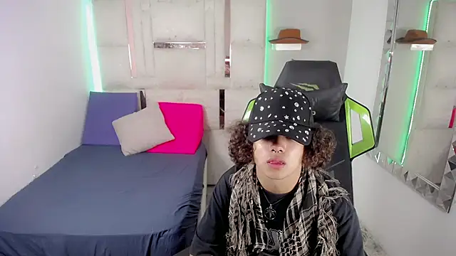 Stein  online show from 11/13/25, 08:08