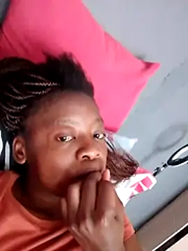 sexyhotchic93 online show from 11/13/25, 08:35