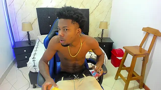 maikol monstercock online show from 11/11/25, 03:17