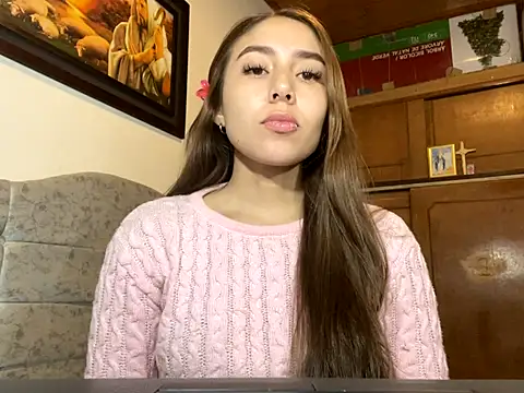 Snapshot of SweetMaddiee_ chatting on 09/20/25, 12:22 SweetMaddiee online show from 09/20/25, 12:22