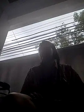 marly charm  online show from 11/16/25, 08:03