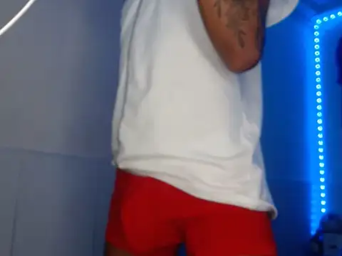 Sexy hotlatin25 online show from 10/25/25, 06:02