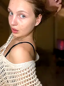 Emaline Fane online show from 10/05/25, 05:11