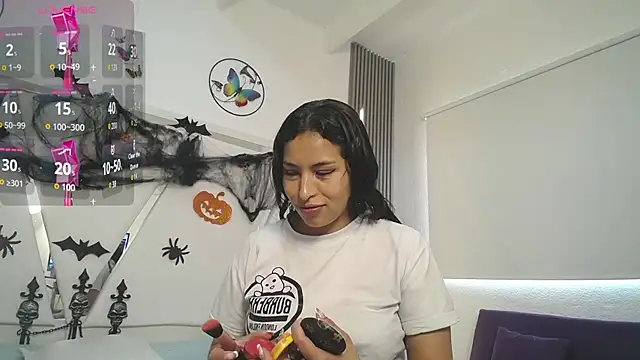 Mia garcia28 online show from 10/27/25, 07:29