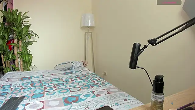 ikaweri online show from 10/21/25, 01:56