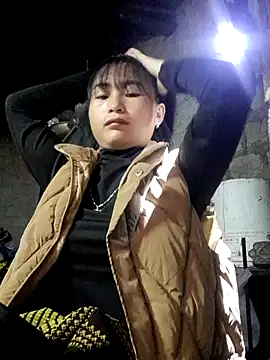 Sunyinn online show from 11/04/25, 01:16