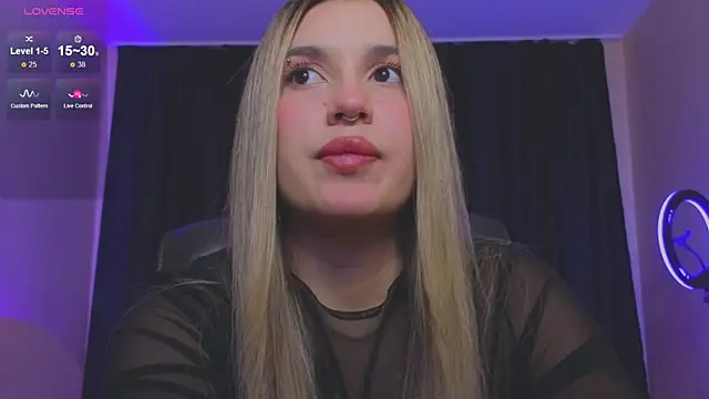 RoxyChill online show from 10/17/25, 07:38