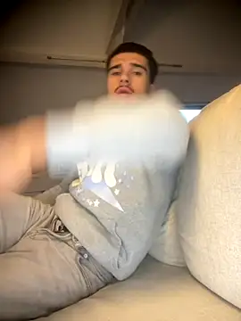 Snapshot of los_freaky chatting on 10/10/25, 04:28 los freaky online show from 10/10/25, 04:28