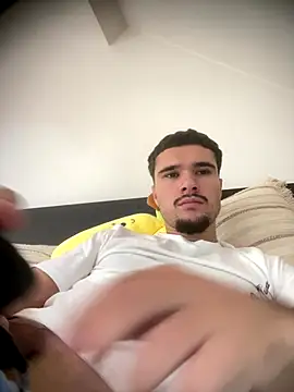 Snapshot of los_freaky chatting on 10/17/25, 10:29 los freaky online show from 10/17/25, 10:29