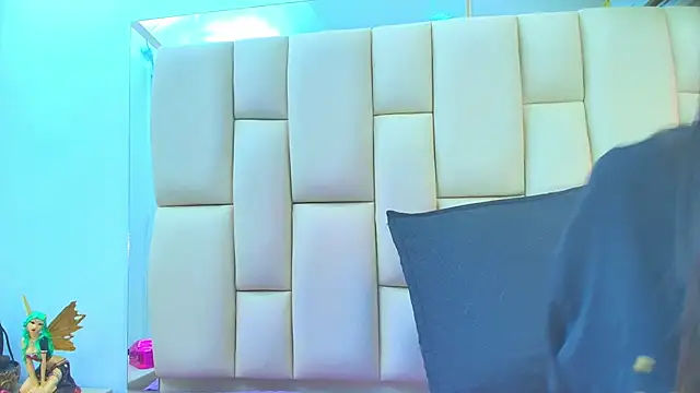 sweet amye online show from 10/25/25, 07:08