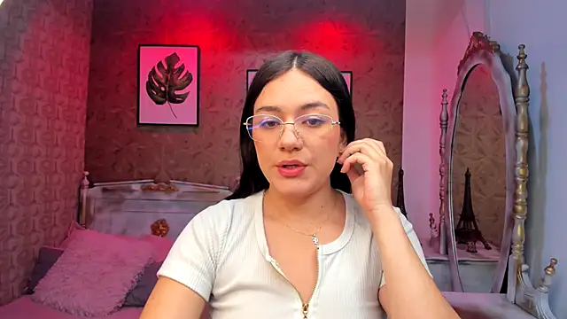 Snapshot of Dali_collin chatting on 09/22/25, 01:02 Dali collin online show from 09/22/25, 01:02