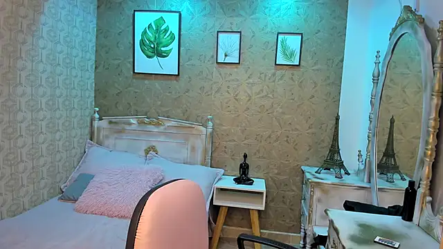 Snapshot of Dali_collin chatting on 09/25/25, 12:53 Dali collin online show from 09/25/25, 12:53