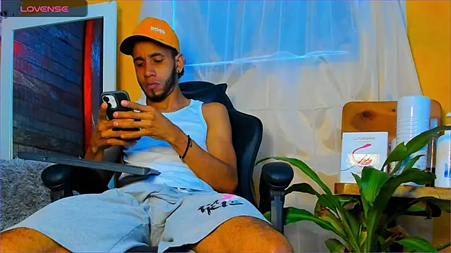 Alex bigcock11  online show from 10/21/25, 01:45