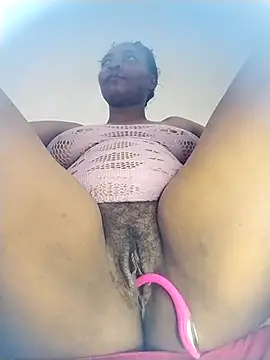 AmbarSmit online show from 10/22/25, 06:51