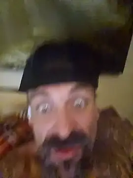 Snapshot of sethdarby chatting on 11/13/25, 06:23 sethdarby online show from 11/13/25, 06:23