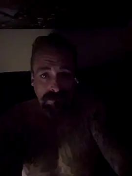 Snapshot of sethdarby chatting on 11/22/25, 06:45 sethdarby online show from 11/22/25, 06:45