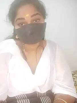 Rojaa009 online show from 10/02/25, 12:06