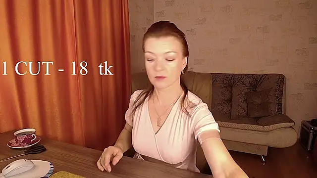 Snapshot of Milla_Vanilla_ chatting on 10/27/25, 10:52 Milla Vanilla online show from 10/27/25, 10:52