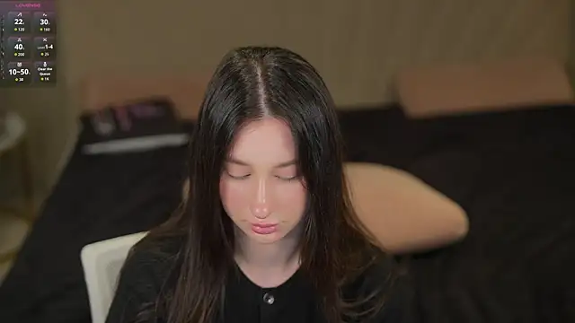 Jenny Bliss online show from 12/03/25, 11:30